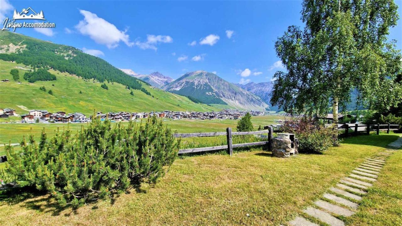 Chalet Rododendro Forest By Livigno Accomodation Exterior photo